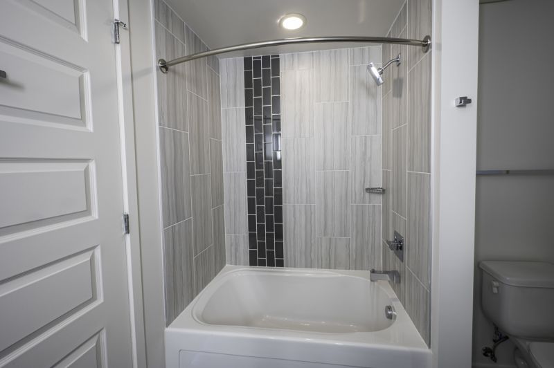 Space-Saving Shower Tubs